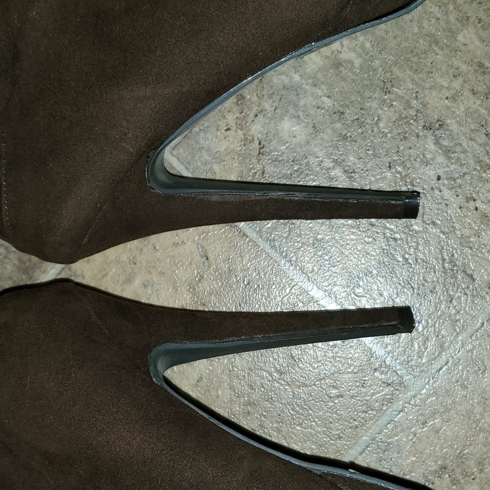 Liliana Studded Tall Brown Heeled Zipper Boots - Picture 5 of 8